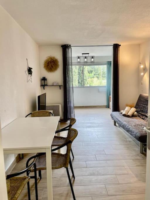 Joli Studio Cosy De 31 M2 Bord De Mer Acces Pmr 4Personnes La Ciotat Buitenkant foto